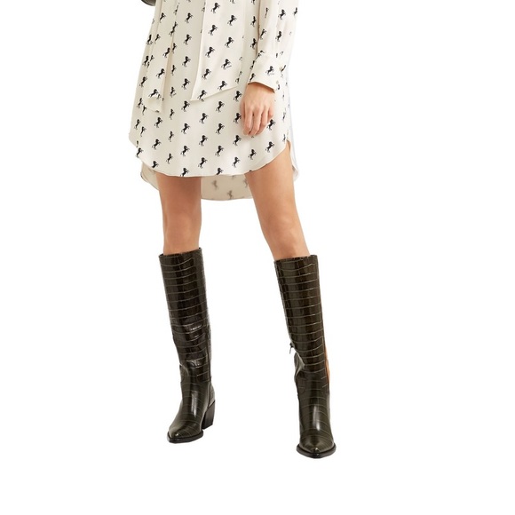Sold CHLOÉ Crocodile-effect leather knee-high boot - Picture 5 of 7